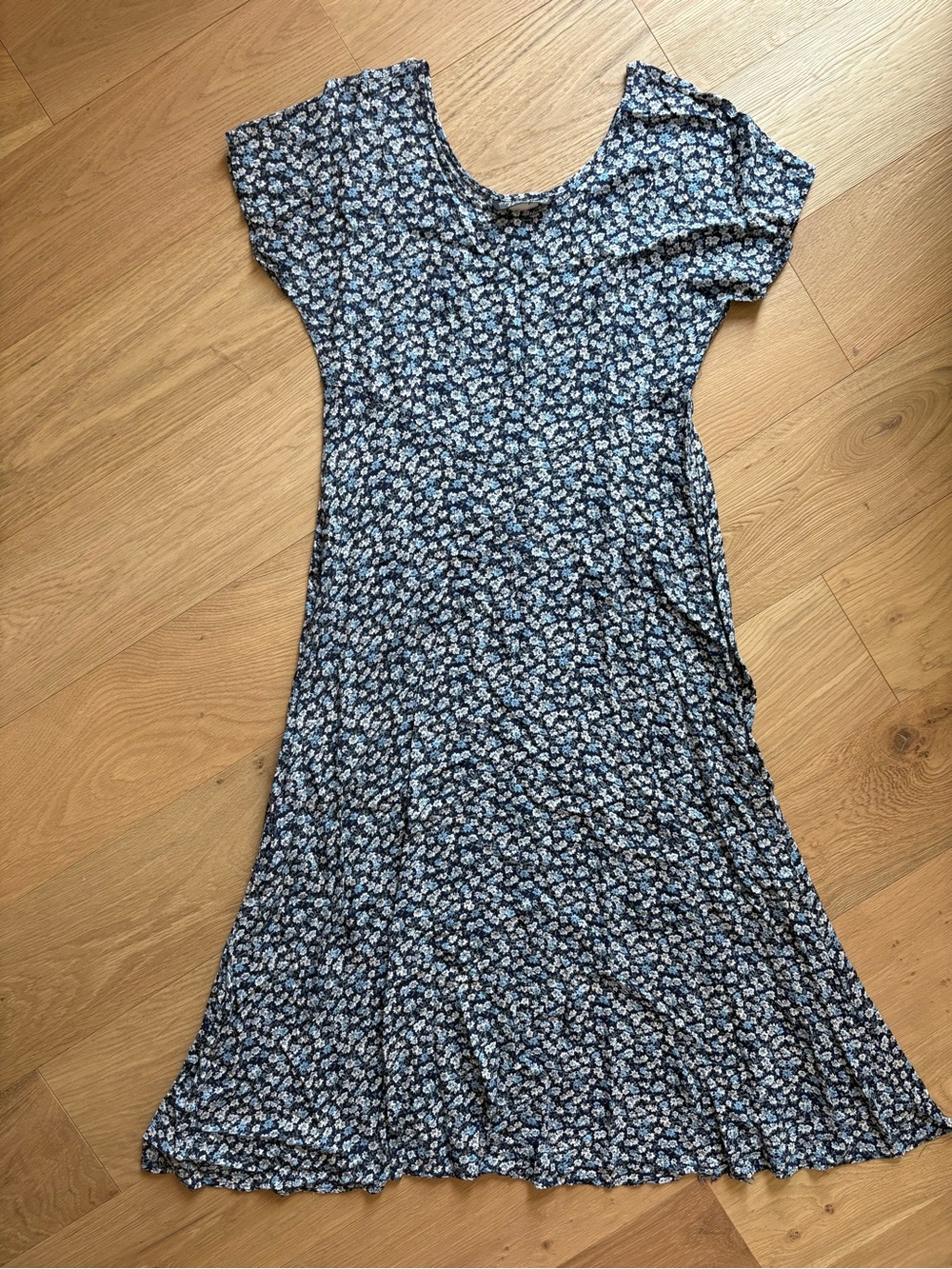Vintage 90s All That Jazz Navy Blue Floral Scoop-Neck Maxi Dress